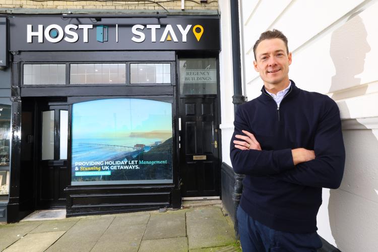Host-&-Stay