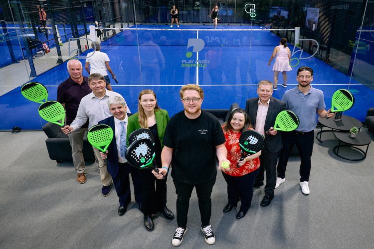 Play Padel